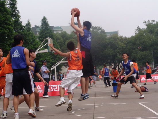 现尤
